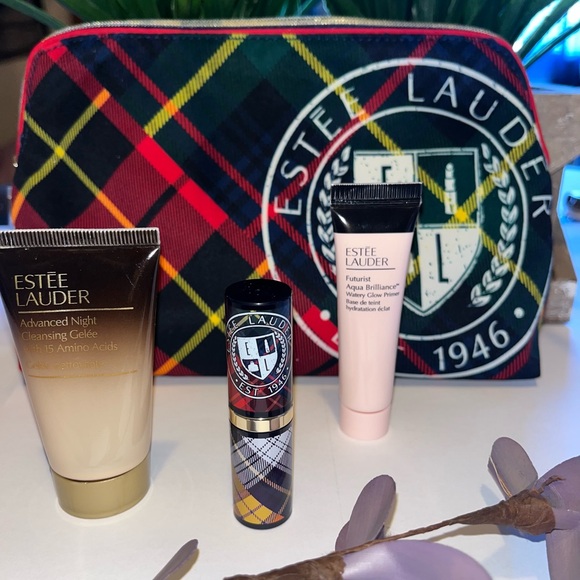 Estee Lauder Set with Plaid Design - Picture 1 of 1
